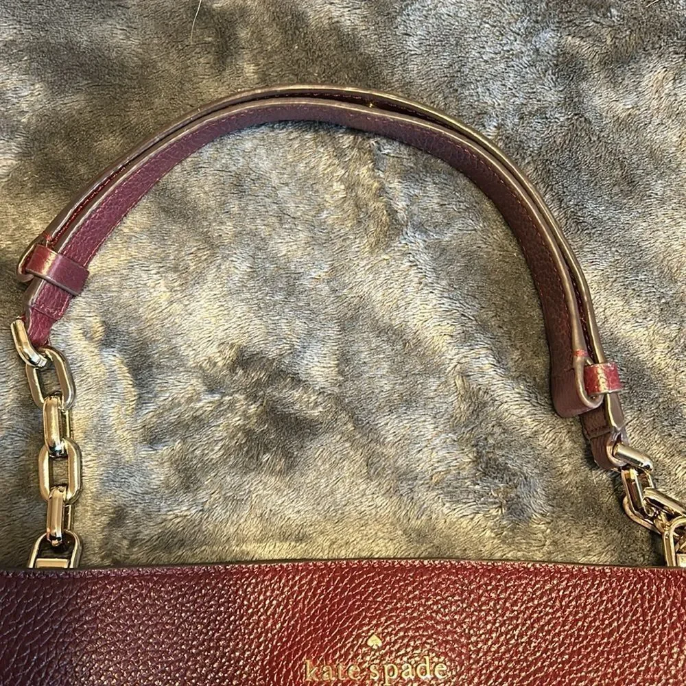 Kate Spade Aubrey brown Red classic timeless Chain purse